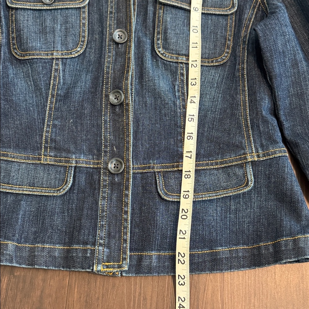 TALBOTS WOMENS DENIM JEAN JACKET SIZE 6 TAPERED FITTED COLLARLESS BUTTON BLUE - Picture 8 of 12